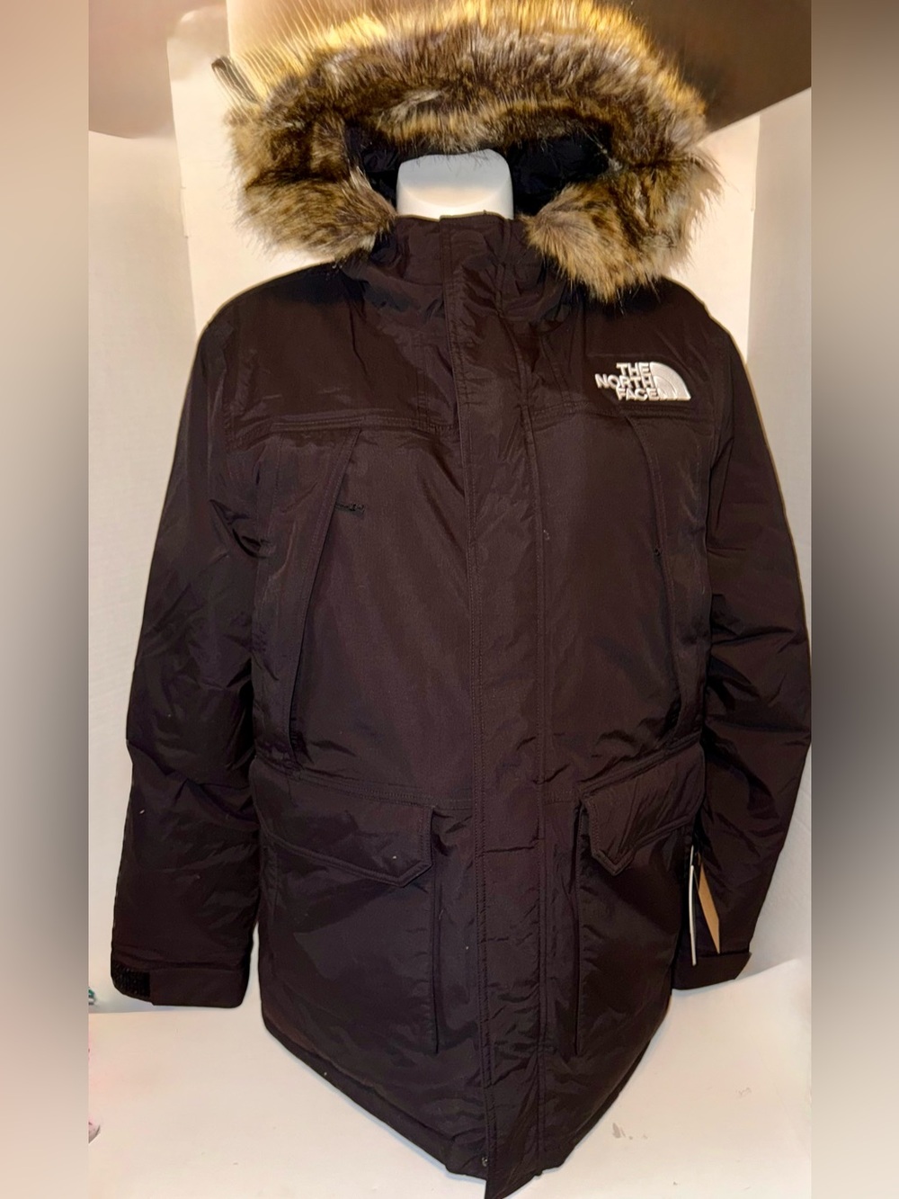 The North Face Black Men’s Hooded Puffer Parka with Faux Fur Trim New With Tags